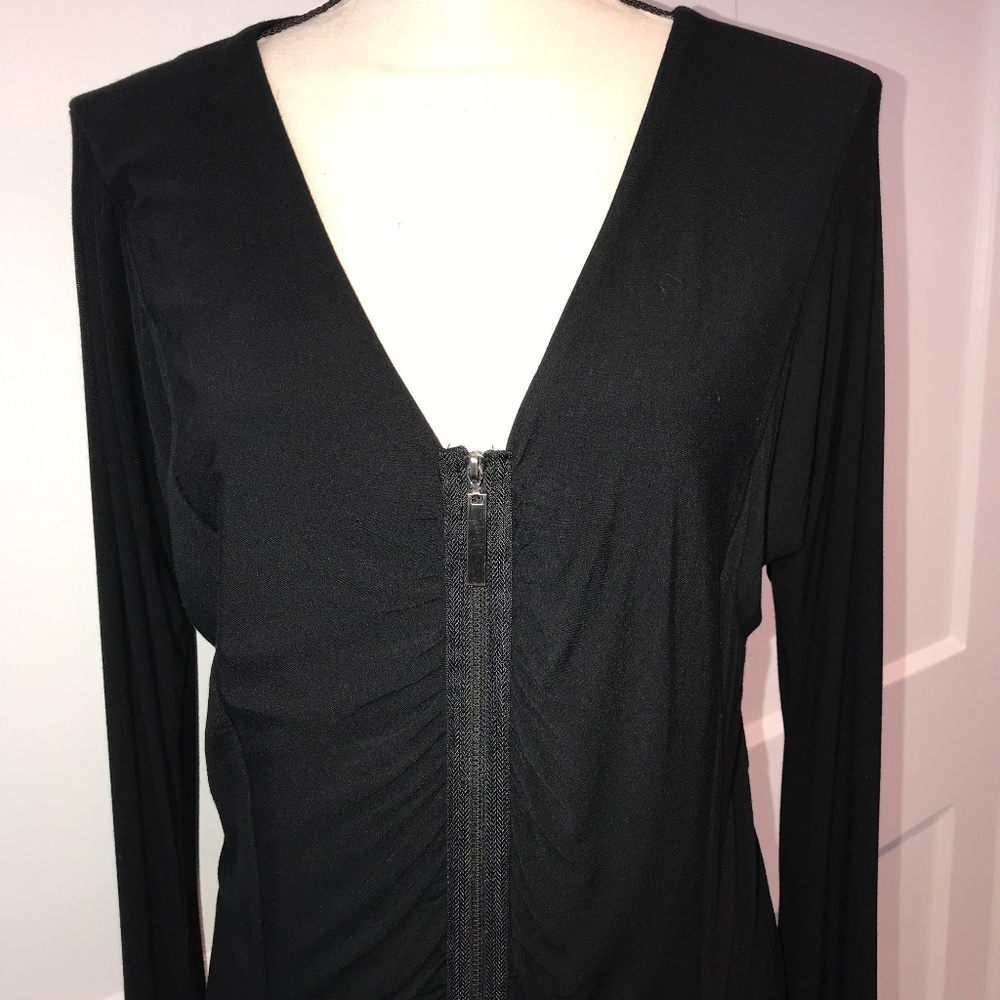 Kensie Zip front Deep V L/S Shirred Dress